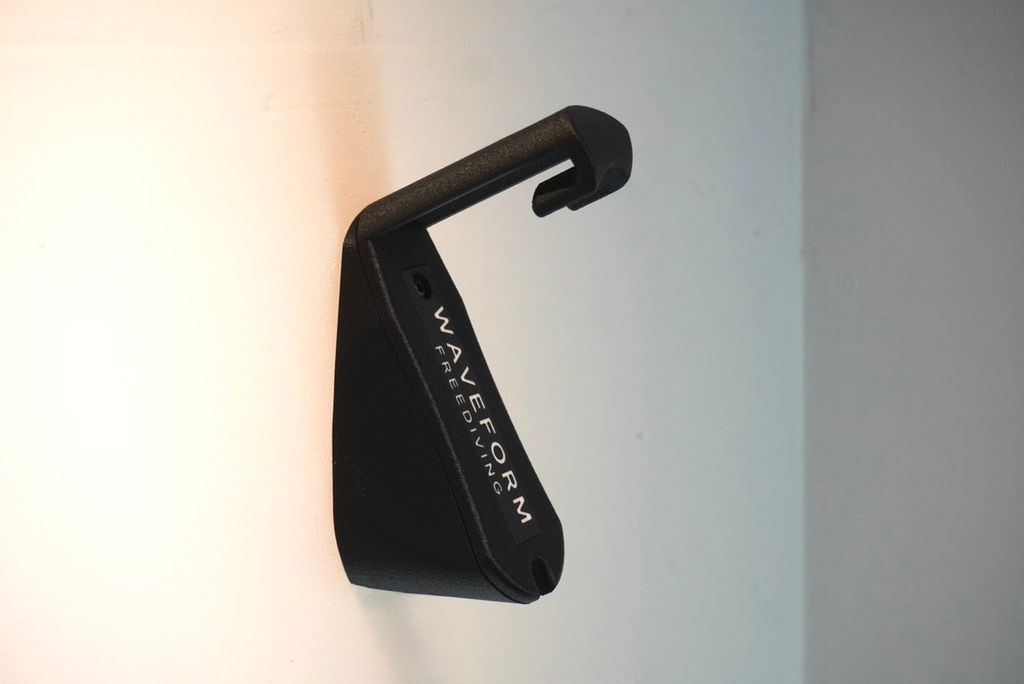 Product photography with shadow resistance