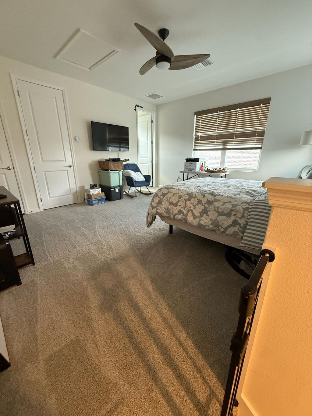 Clean carpets and fresh bedrooms — the perfect com