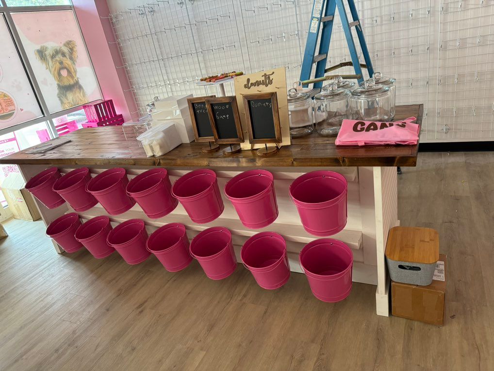 Farmers Market counter 