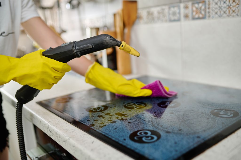 Stovetop Steam Cleaning