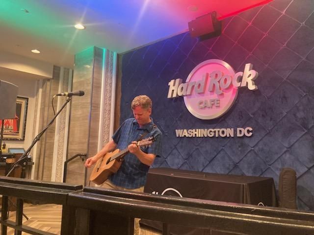 Solo at Hard Rock Cafe