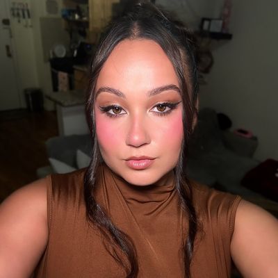 Avatar for Makeup by Elina