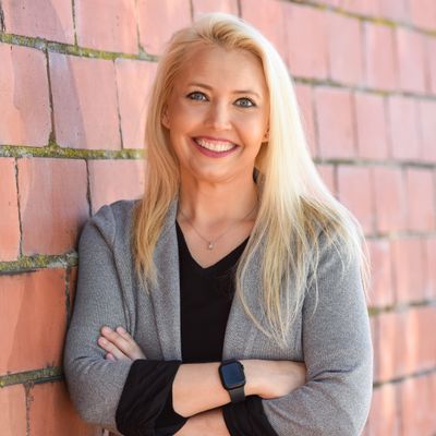 Avatar for Janine Oswalt, Mobile Notary Public