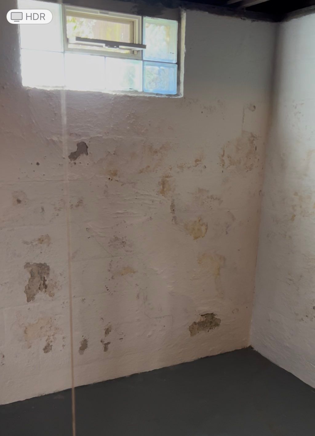 Before painting, treatment of walls with a special