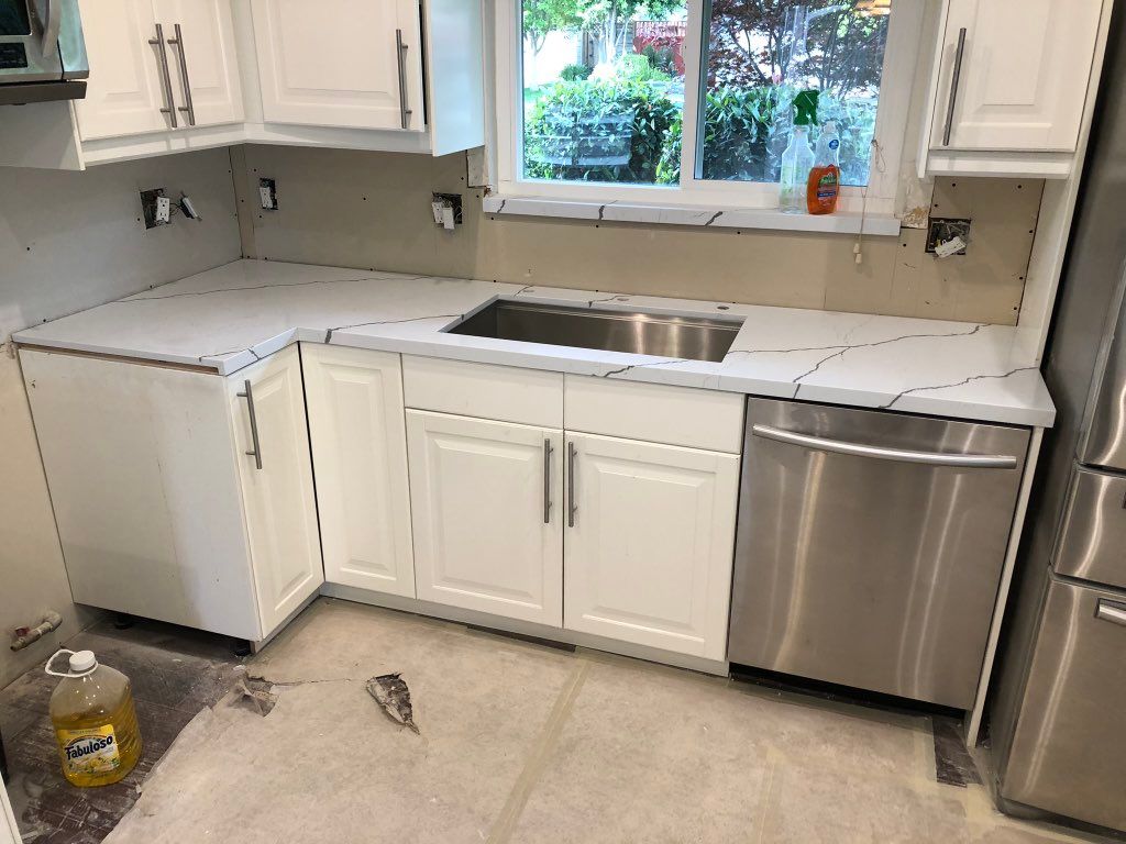 New quartz countertops 