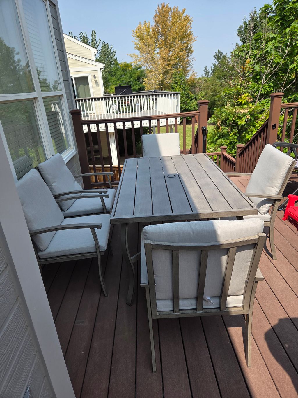 assemble an outdoor furniture 