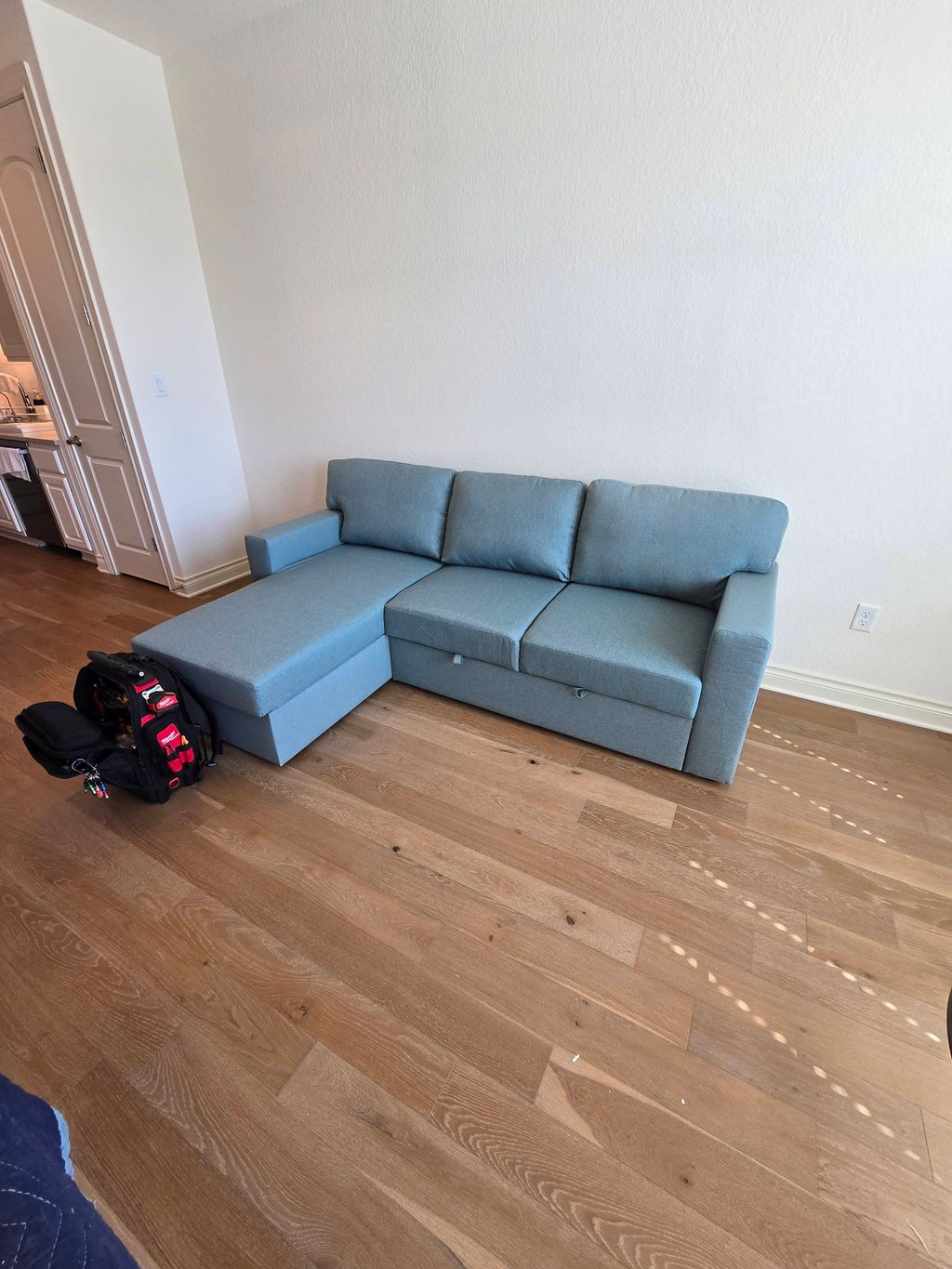 SOFA ASSEMBLY