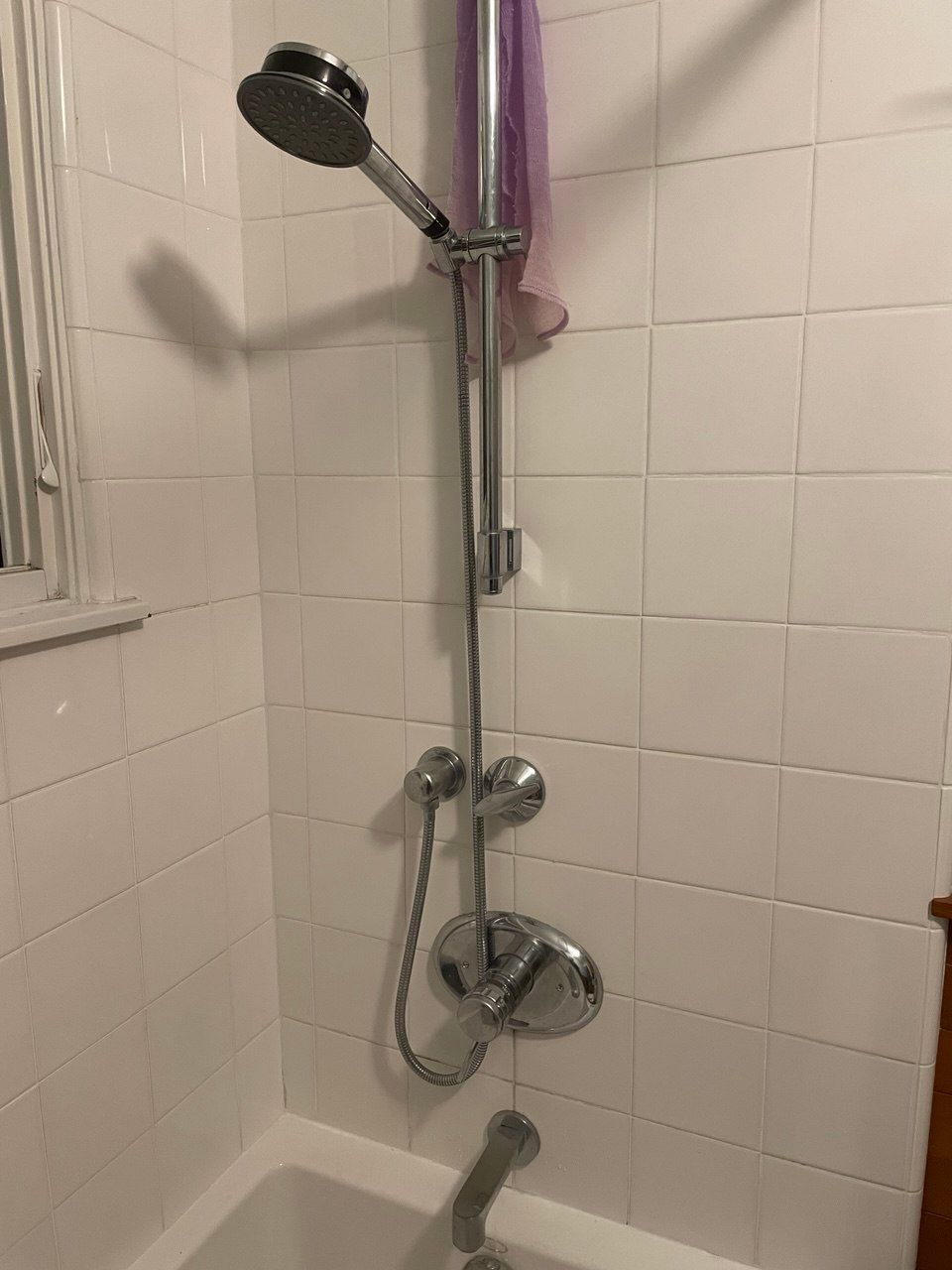 Replacing the faucet in the bathroom