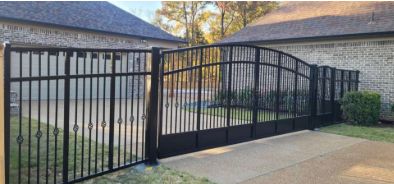 Metal Gate