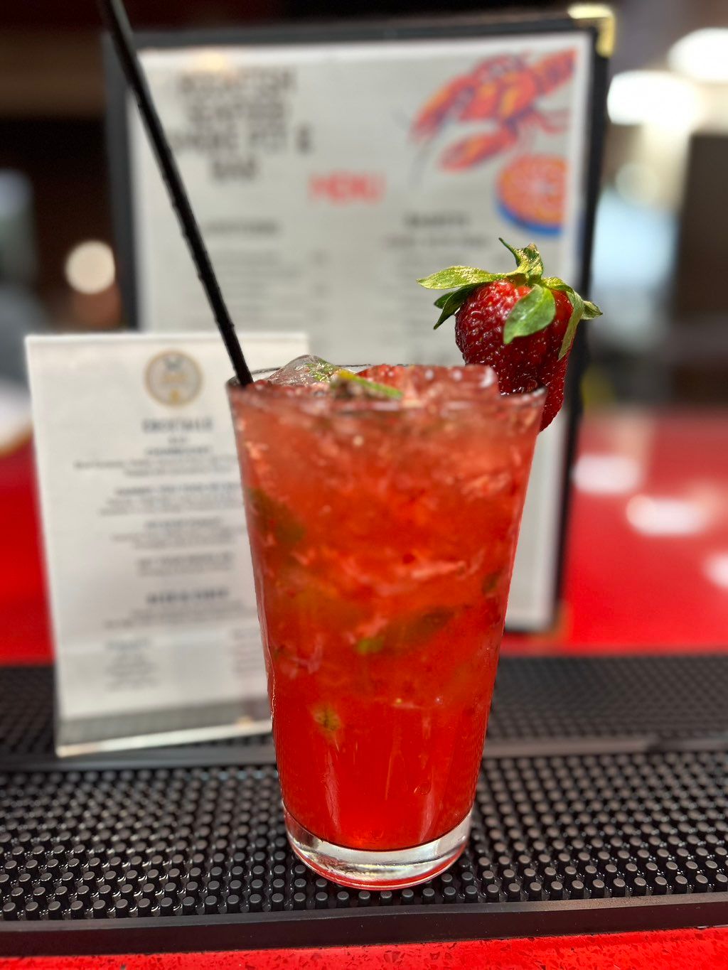 Strawberry & mint Mojito 😋