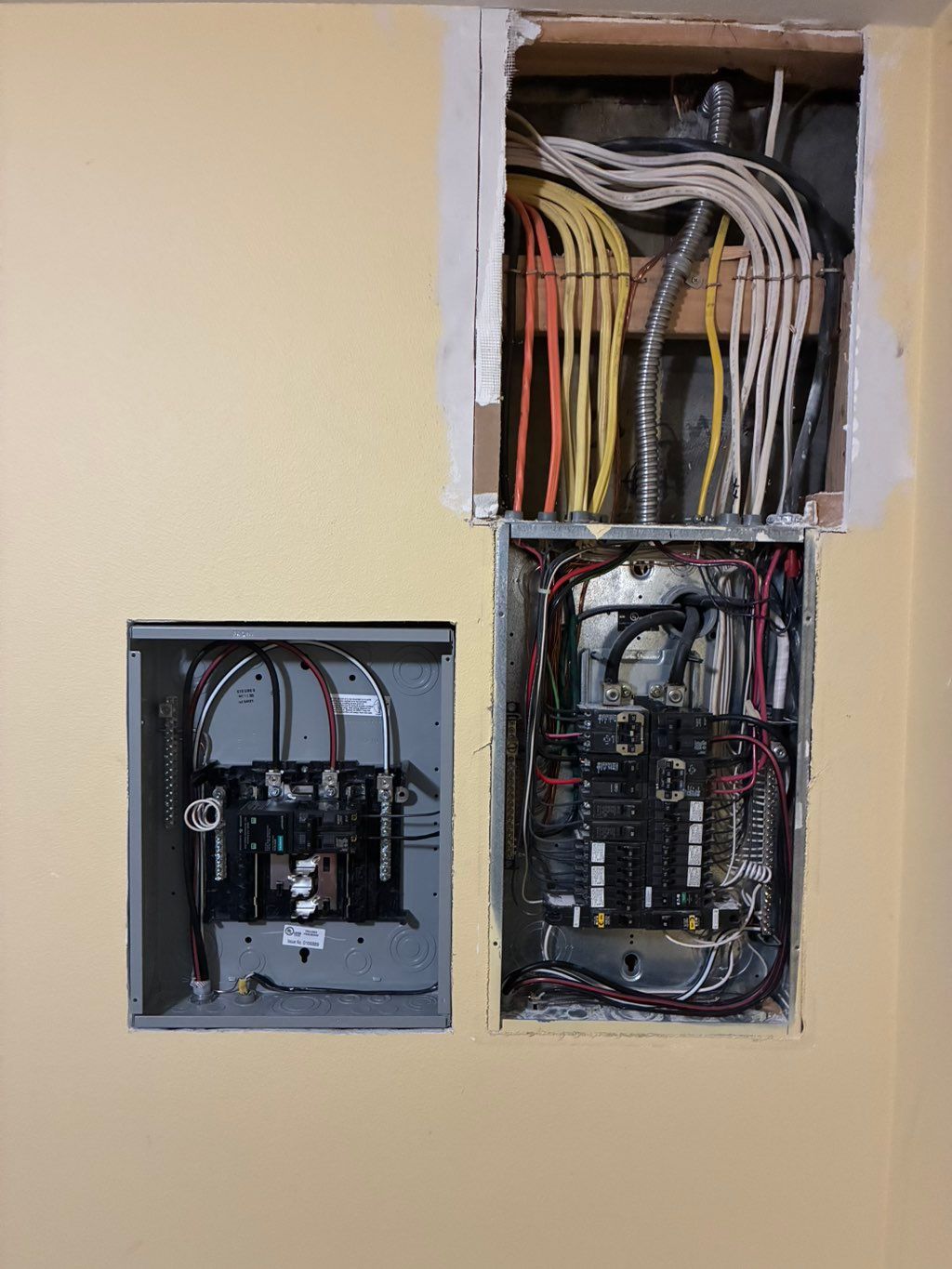 New circuit and 60 amp sub panel install to the le