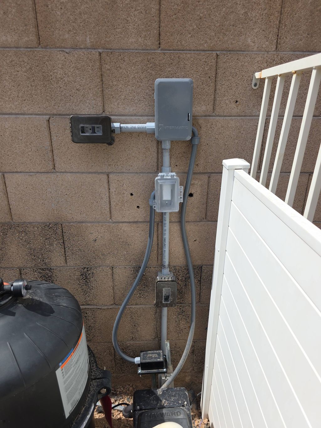 Brand new pool timer, Pool light switch, And 2 GFC