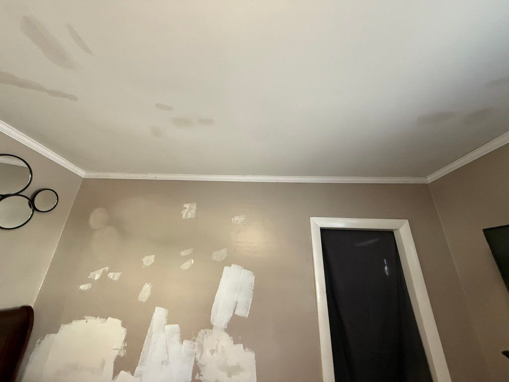 Cronw molding install 