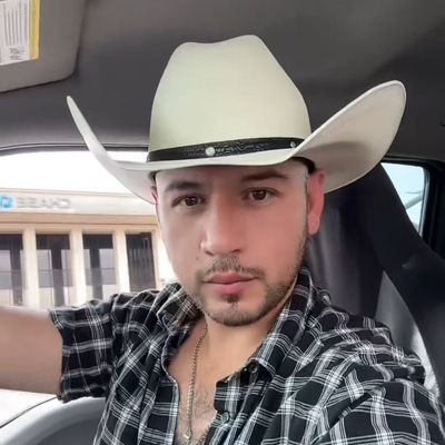 Avatar for Carlos’s Lawn Care