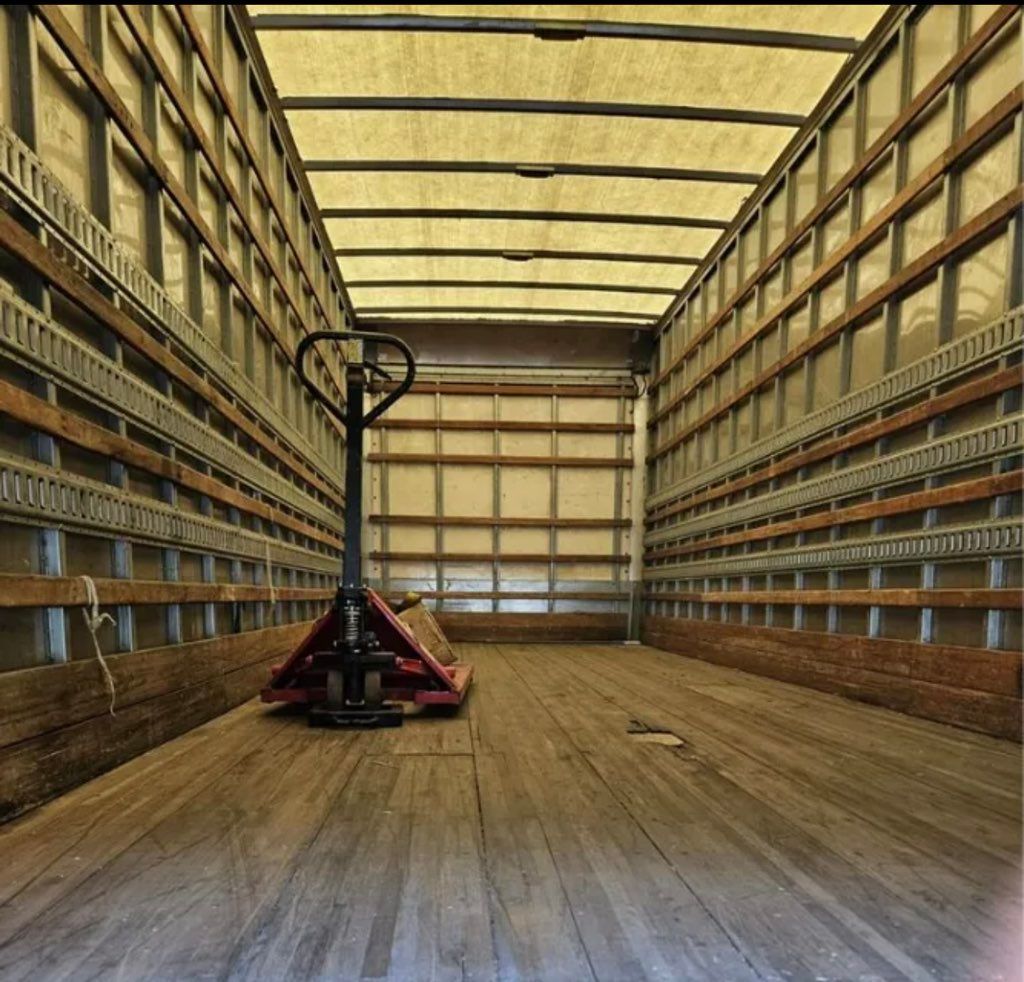 Inside 16ft Moving Truck