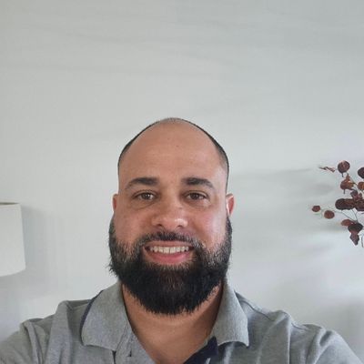 Avatar for Josue Velez Reyes