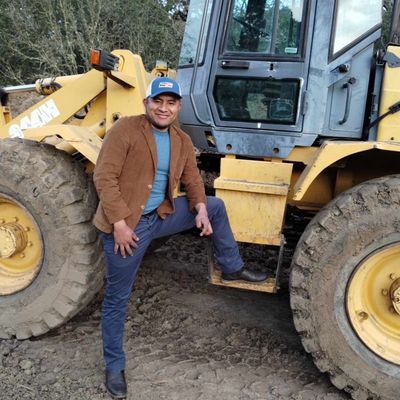 Avatar for Álvaro de León Tree service