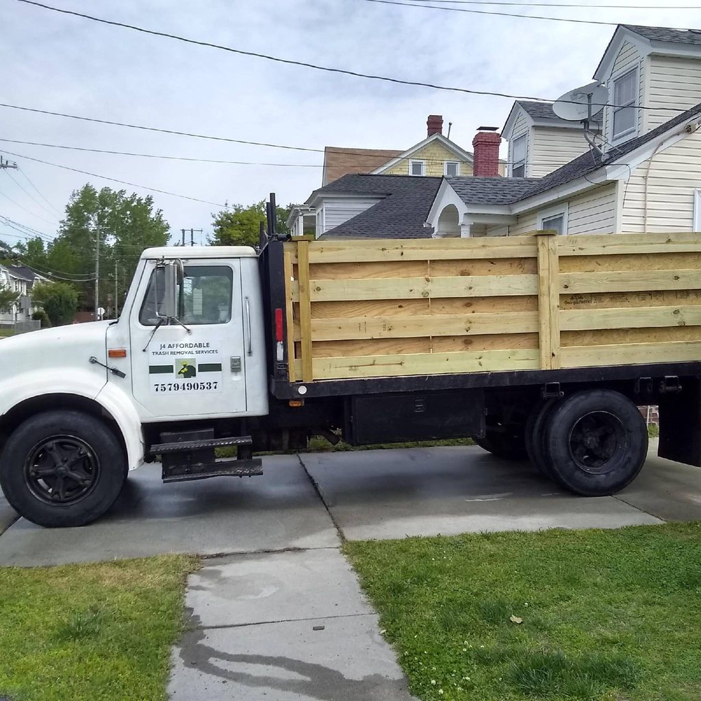 J4 JUNK REMOVAL