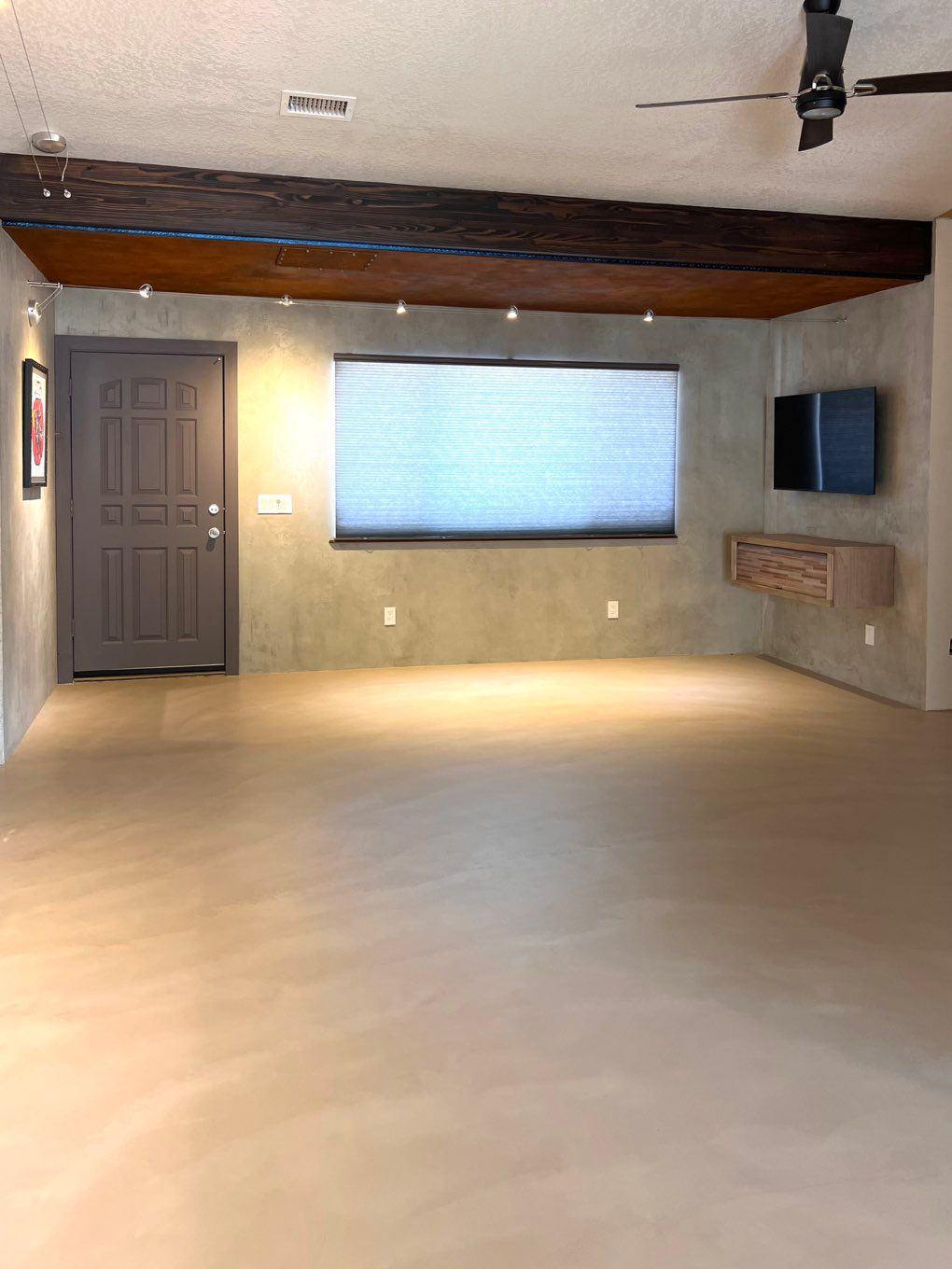 Italian plaster floor