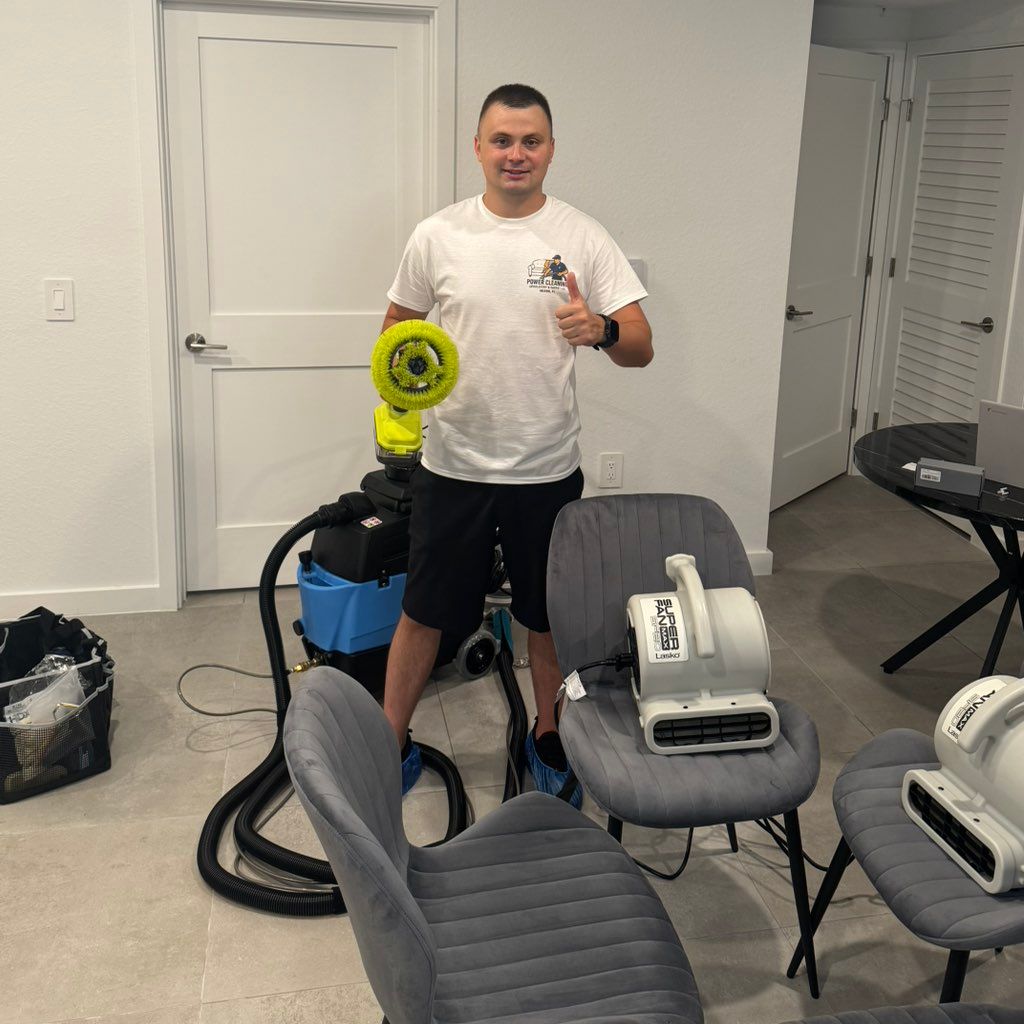 Power Cleaning Upholstery & Carpet— Miami