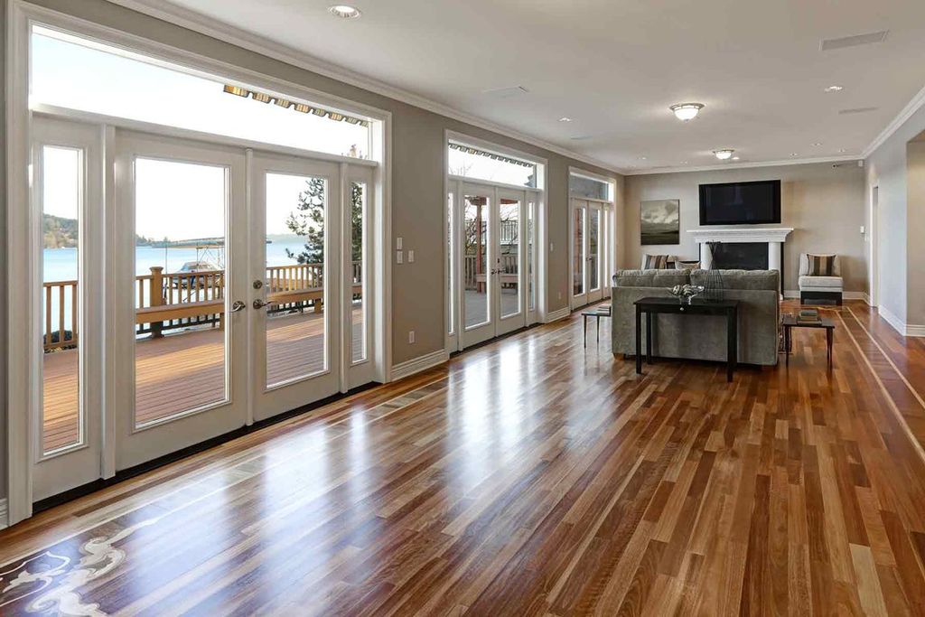 TED’S Hardwood Floor