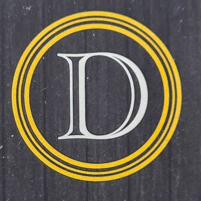 Avatar for Dariusz Does Decks