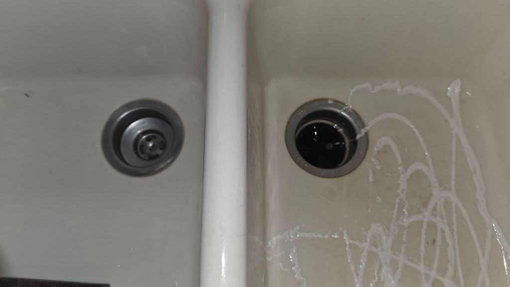 The left side is cleaned with soft scrub....you ca