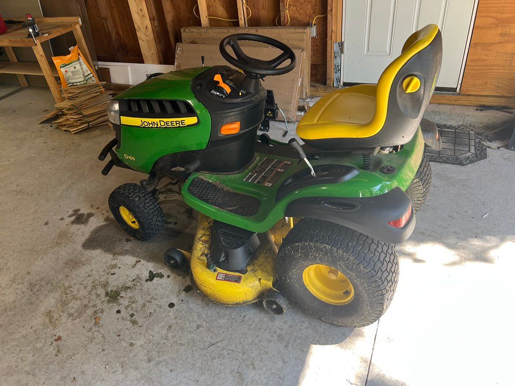 Engine did not work stable, carburetor was fixed. 