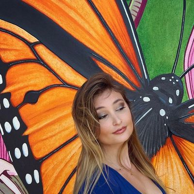 Avatar for Hair And Make Up By Holly