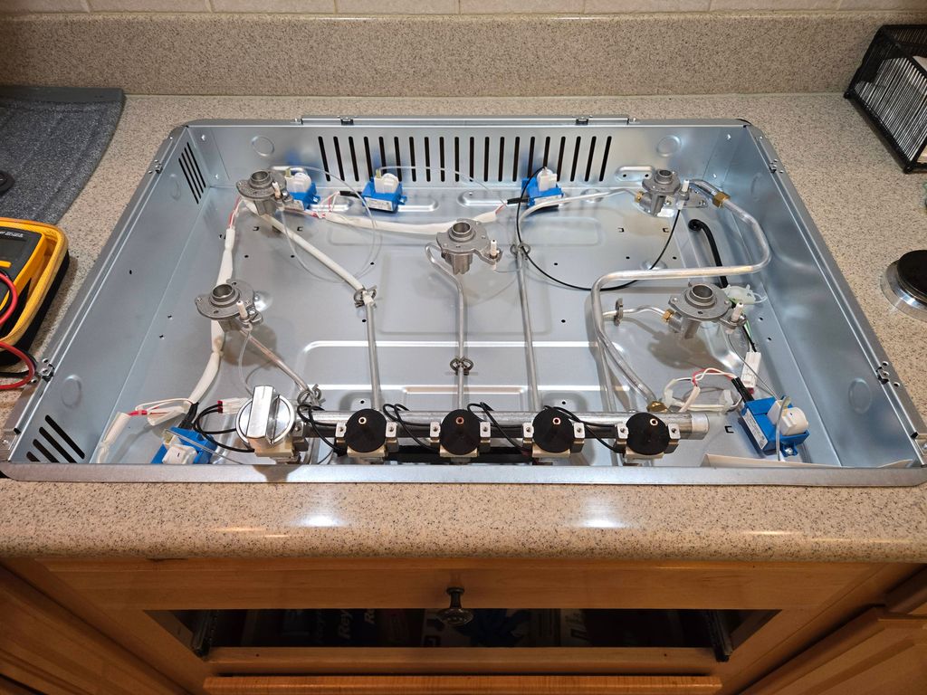LG GAS Cooktop ( model# CBGJ3023 ) not ignite, pro