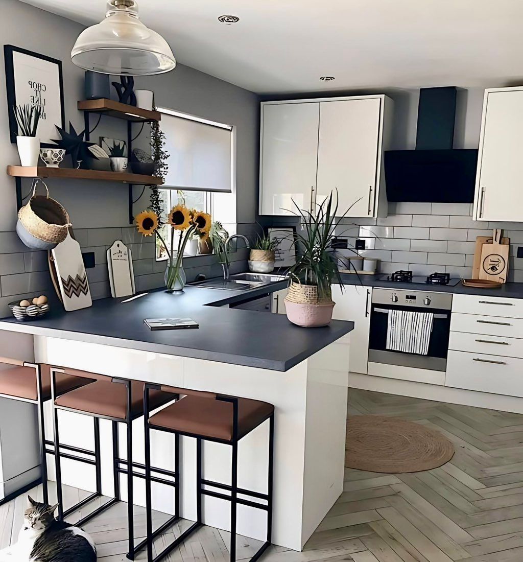 I helped a homeowner redo her kitchen!