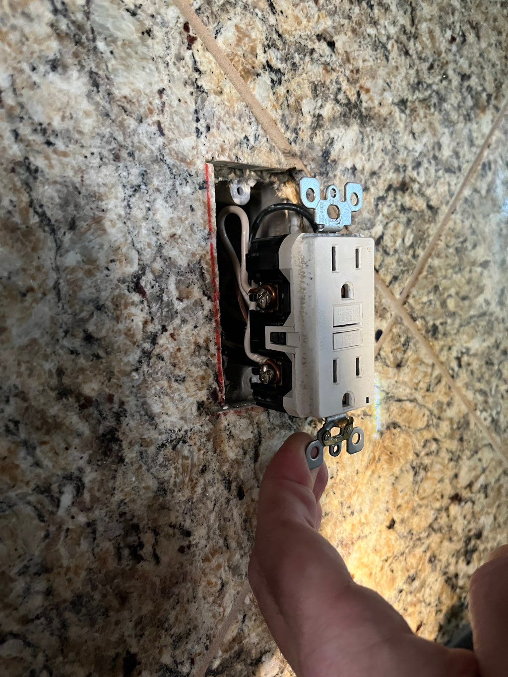 Installing new GFCI outlets