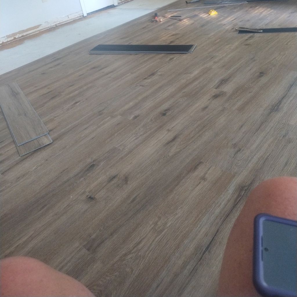 Brown's Flooring LLC