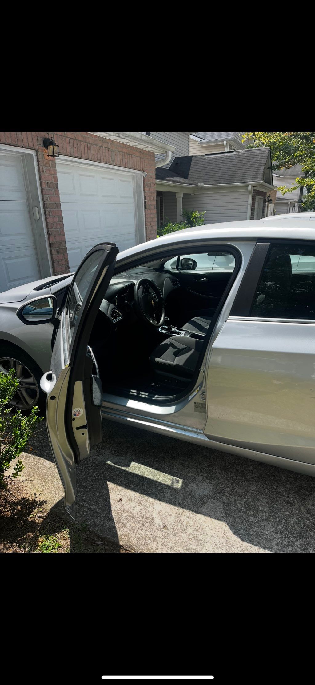 Car lockouts AVAILABLE 24 hours