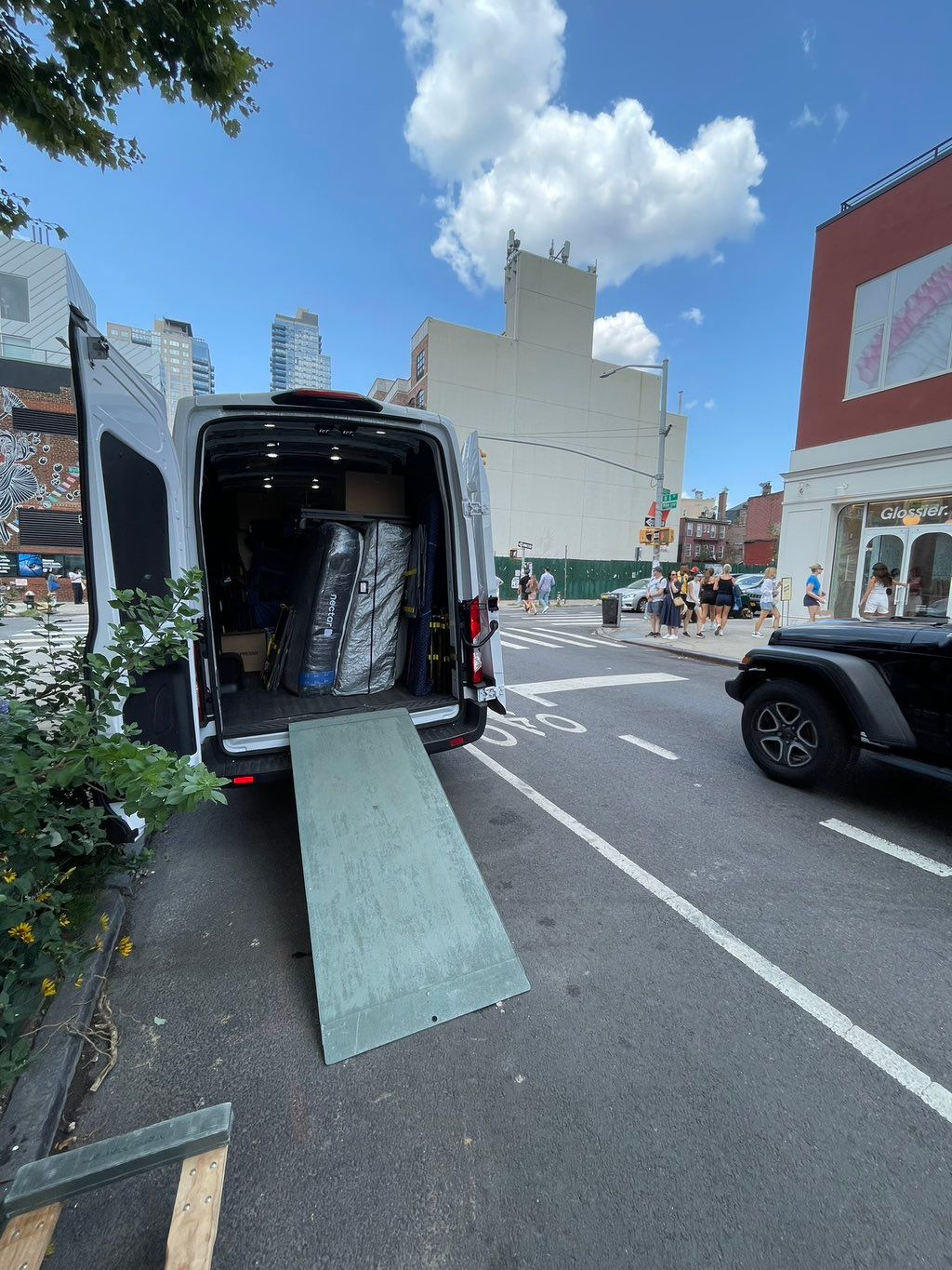 We always have a ramp for easy loading and unloadi