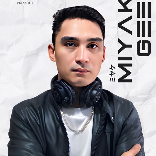 DJ MGEE ENTERTAINMENT LLC