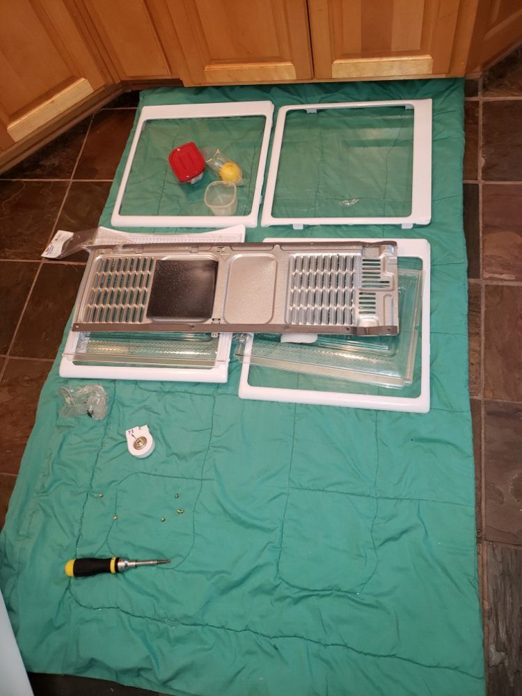 We place everything on a safe and protective surfa