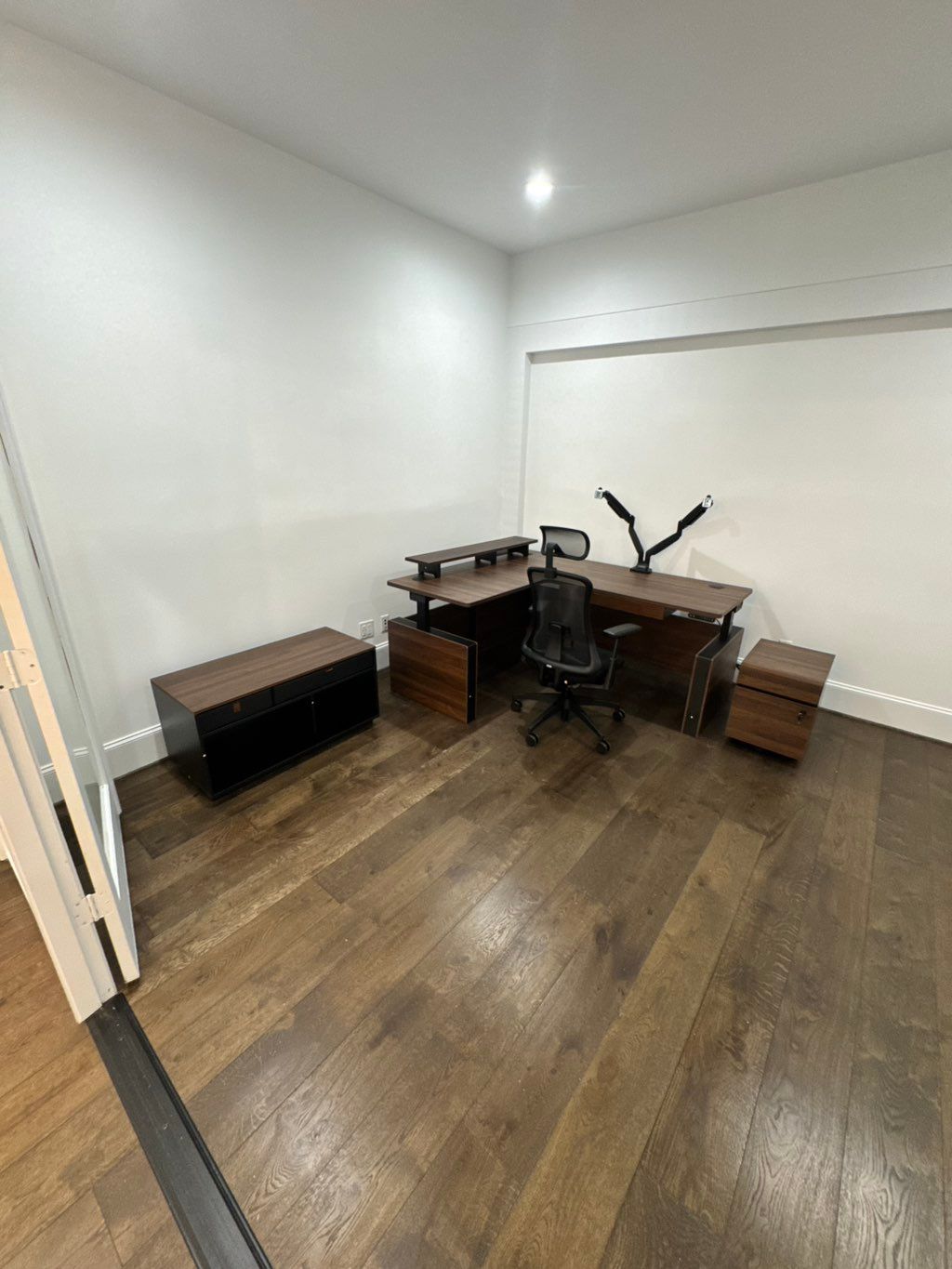Furniture assembly 