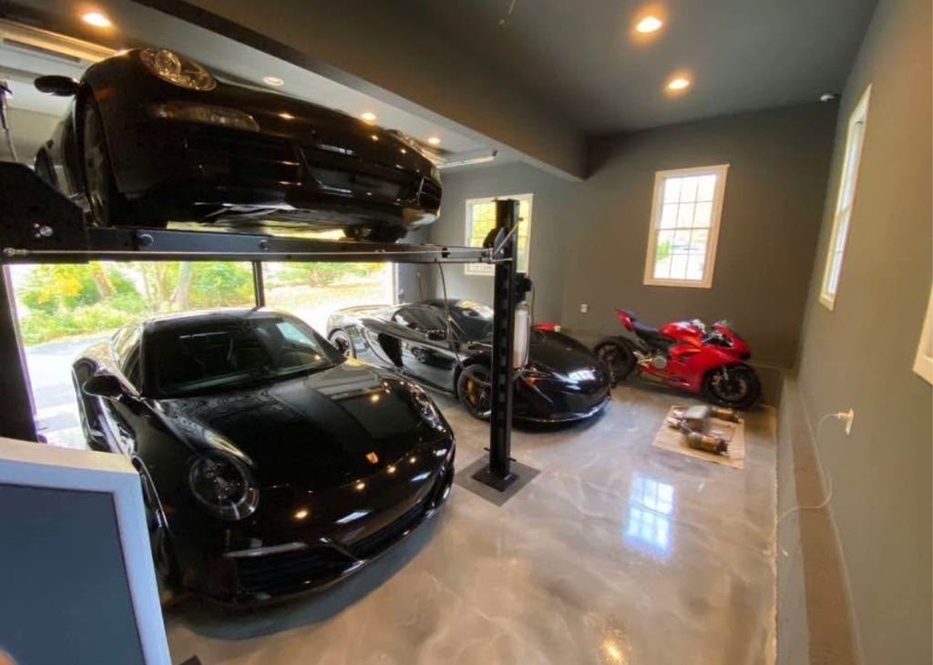 Polyaspartic Garage Floor Coating in West Jacksonv