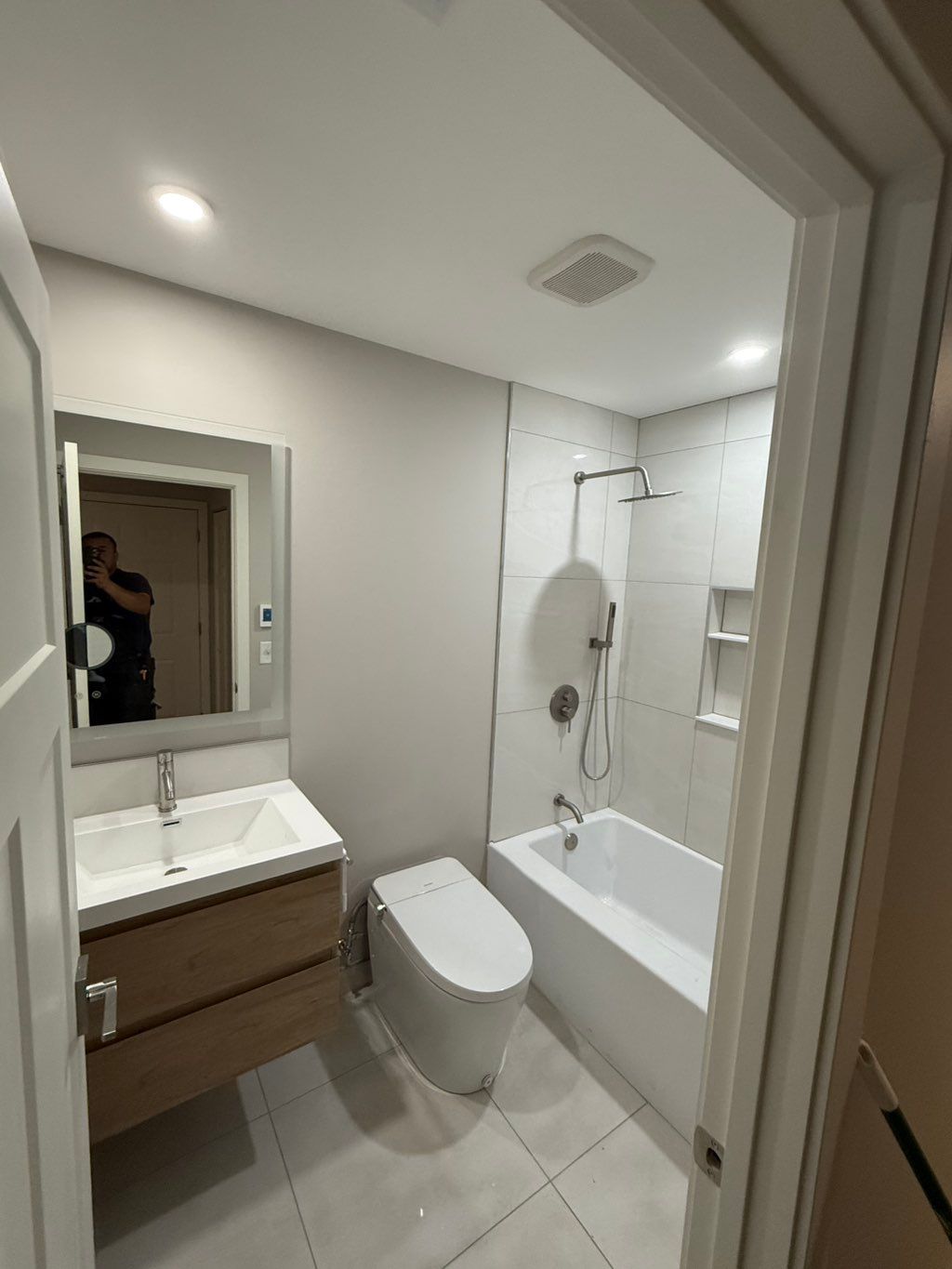 don’t mind me  - New guest bathroom 