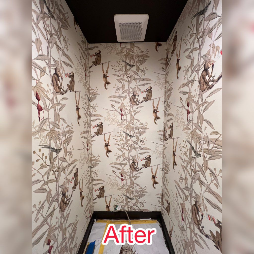 Wallpaper installation  