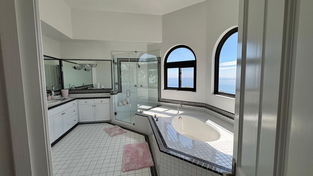 Luxury Bathroom Cleaning – Sparkling Spaces Cleani