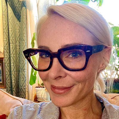 Avatar for Brynne Dearie