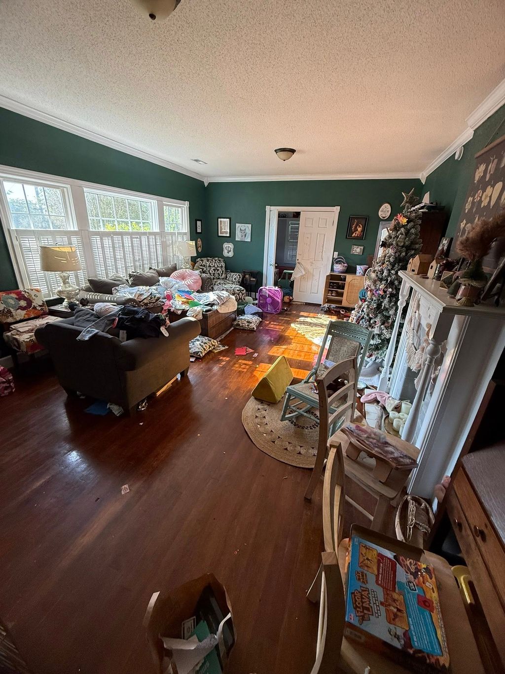Living room Before