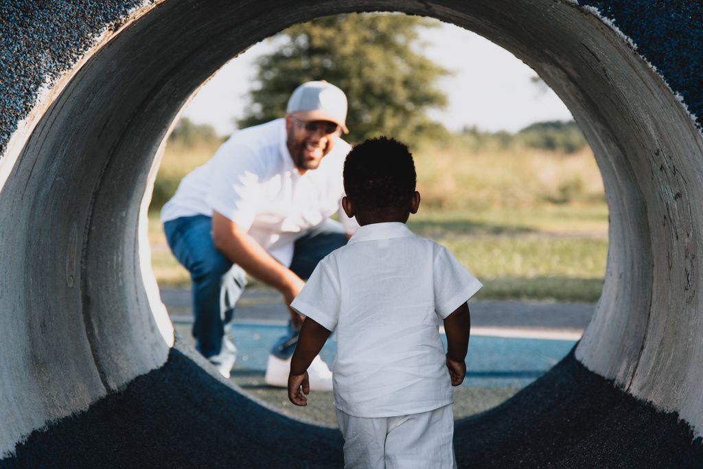 Family session in East Nashville
