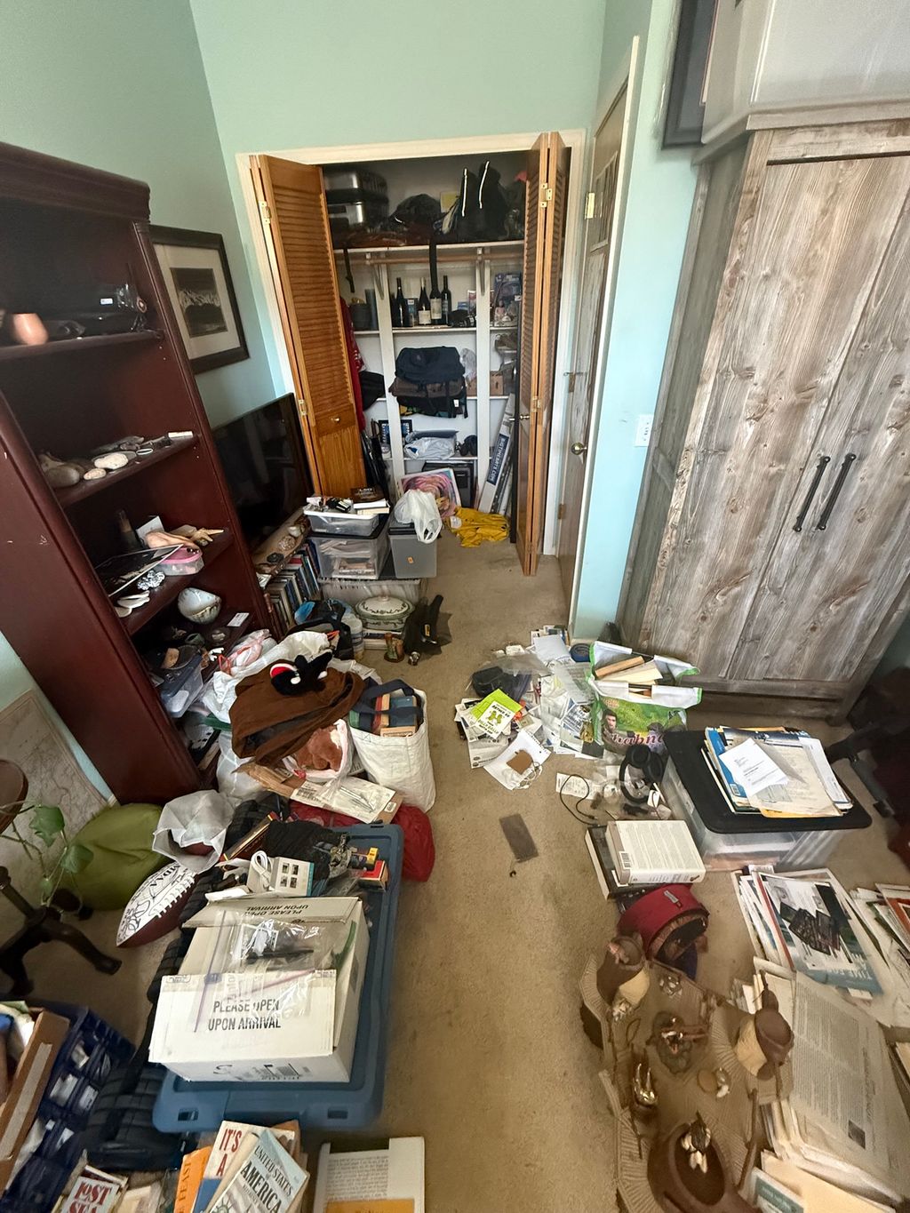 Evan's Office Before (overwhelmed)