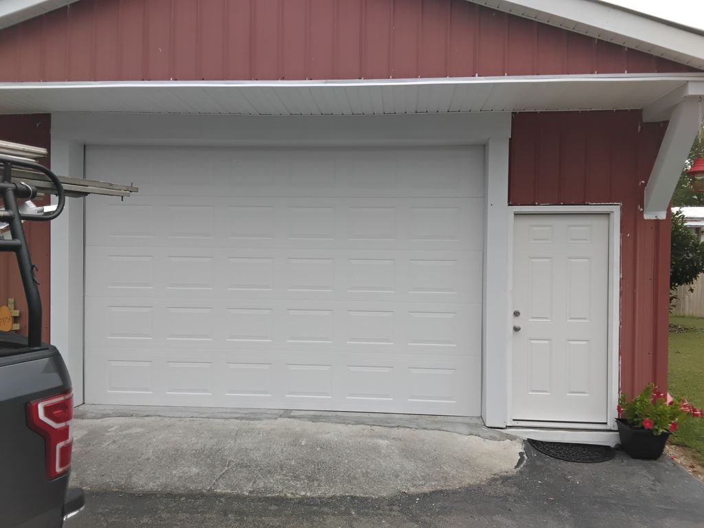 New13'9"X9 garage door 