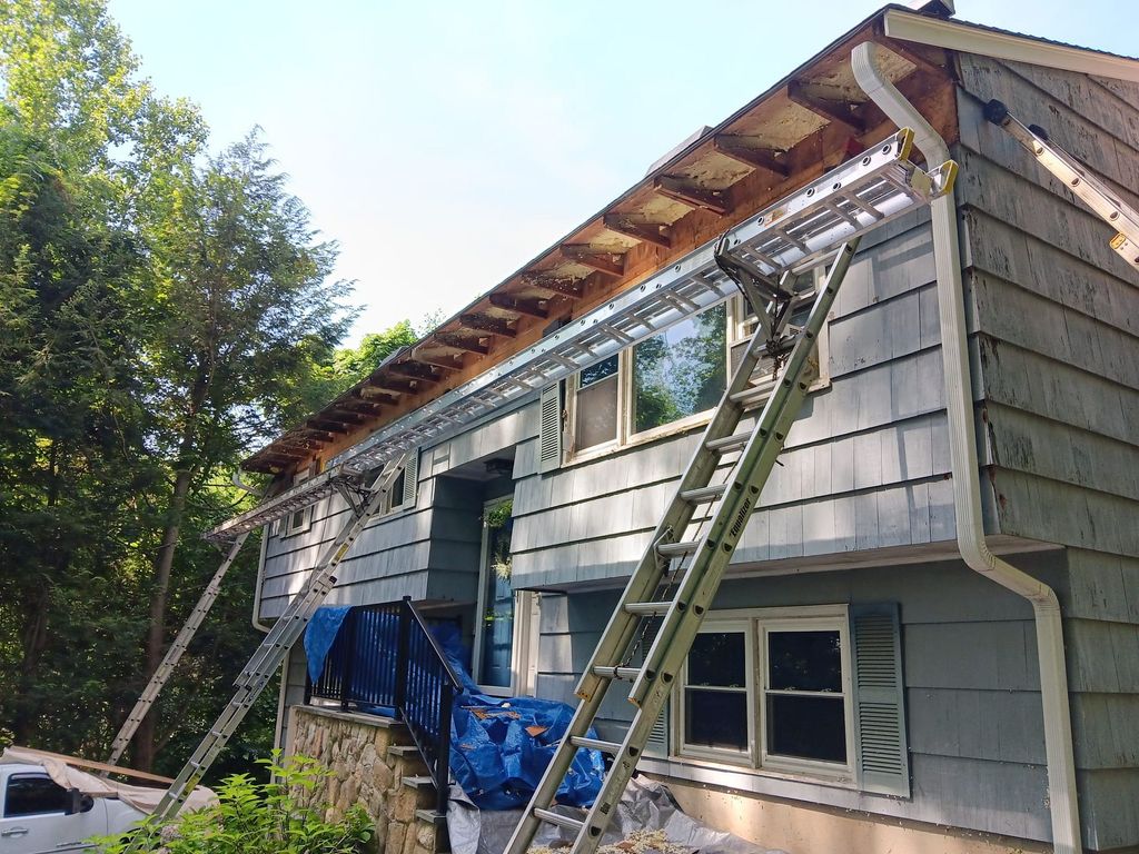 Ridgefield CT-before-Siding