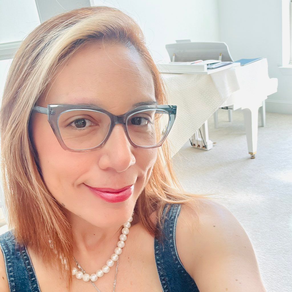 PIANO LESSONS with Dr. Ayala Schrubski