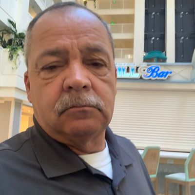 Avatar for Deharts maintenance and roof repairs